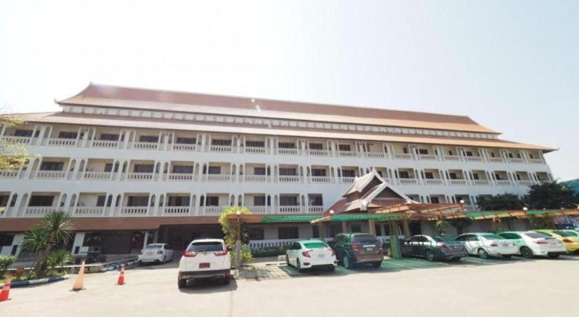 Amornsukhothai Hotel Buitenkant foto