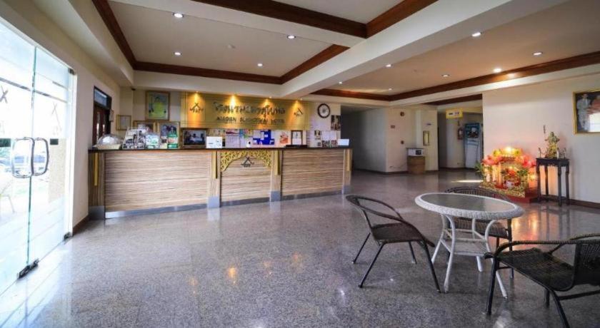 Amornsukhothai Hotel Buitenkant foto