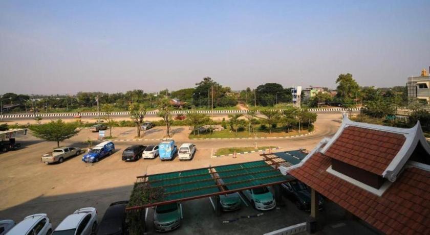 Amornsukhothai Hotel Buitenkant foto